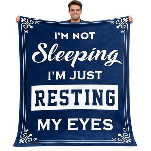 Blanket Gifts for Men - Funny Blanket Birthday Gifts for Men, I'm Not Sleeping I'm Just Resting My Eyes, Anniversary Retirement Present for Mens Dad Grandad Husband Him Boyfriend,130x150cm (Blue）